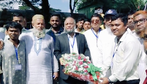 নোয়াখালীতে সমাজ কল্যাণ সচিব ডক্টর মোহাম্মদ আবু ইউসুফকে সংবর্ধনা