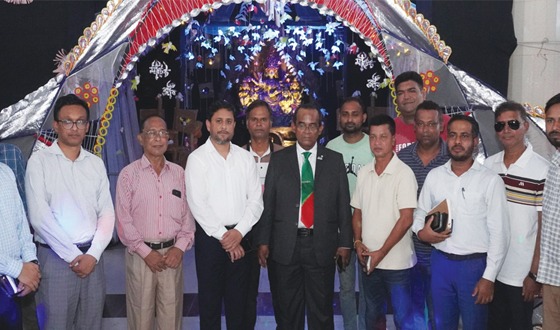 শেরপুুরে বিভিন্ন পূজা মণ্ডপ পরিদর্শন