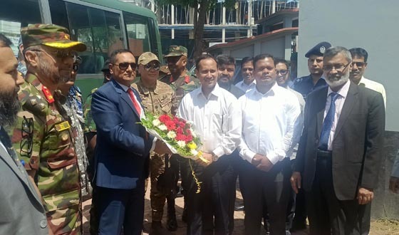 হিলি স্থলবন্দর পরিদর্শনে ন্যাশনাল ডিফেন্স কোর্সের প্রতিনিধি দল