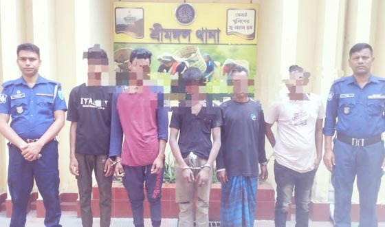 শ্রীমঙ্গলে ৪ ছিনতাইকারীসহ গ্রেফতার ৫