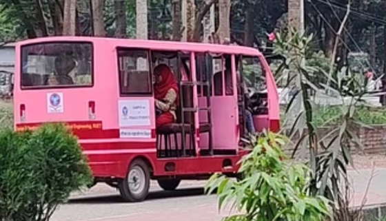 রুয়েট ক্যাম্পাসে ছাত্রীদের জন্য বিনা মূল্যে সাশ্রয়ী বৈদ্যুতিক গাড়ি চালু