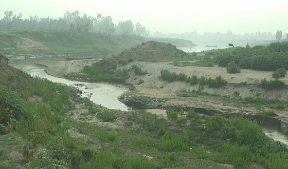 দখল-দূষণে করতোয়া এখন শীর্ণ খাল