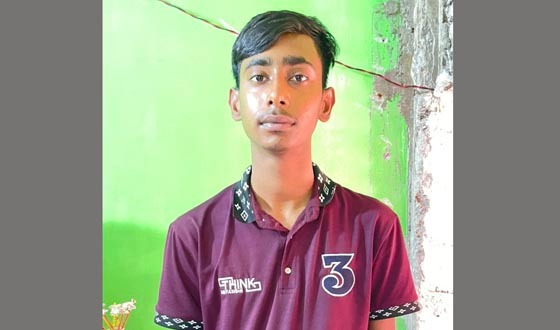 স্কুলছাত্রকে তুলে নিয়ে দোকানে আটকে বর্বর নির্যাতন, প্রাণনাশের হুমকি