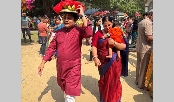 চাটমোহরের চড়কপূজা ও মেলায় শত শত ভক্তের ঢল