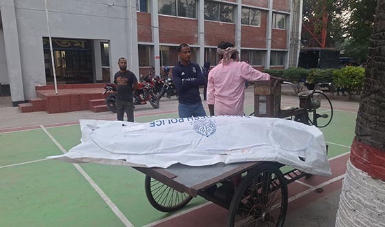লালপুরে নির্মাণাধীন ভবন থেকে পড়ে নির্মাণ শ্রমিকের করুণ মৃত্যু