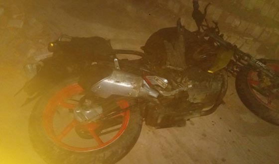 সেনবাগে দুই পক্ষের মধ্যে ধাওয়া পাল্টা ধাওয়া, মোটরসাইকেলে আগুন