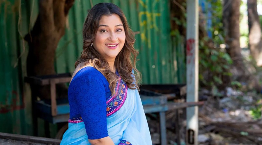 যে জন্য নিজেকে ‘জাতীয় ফুপু’ বললেন দীপা খন্দকার