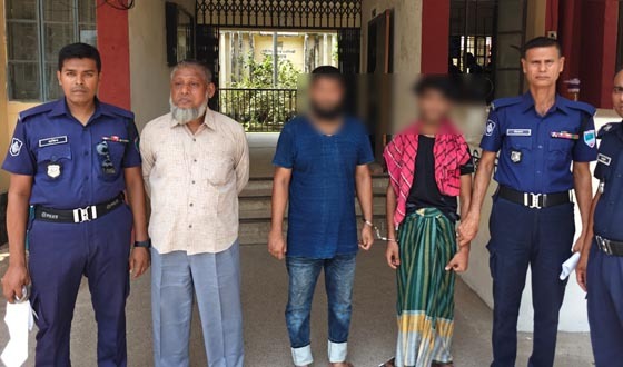 অভয়নগর ২ মাদক কারবারিসহ গ্রেফতার ৩