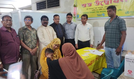 দৌলতপুরে হাম রুবেলা টিকা দান ক্যাম্পেইন উদ্বোধন