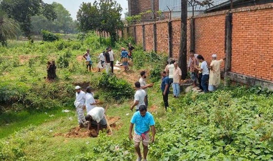 কারখানার বর্জ্য নিস্কাশন ড্রেন বন্ধ করলো পরিবেশ অধিদপ্তর