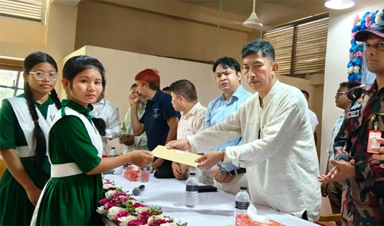সরকার গৃহিত প্রকল্পগুলো বাস্তবায়িত হলে পার্বত্য অঞ্চলের মানুষের জীবনমান উন্নত হবে