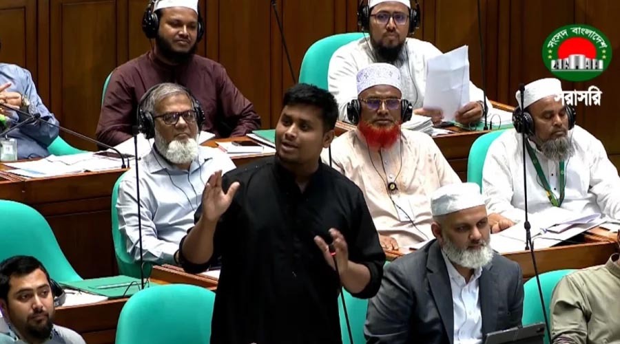 ‘সহমত নয়, চাই দ্বিমত প্রকাশের স্বাধীনতা’, সংসদে হাসনাত আব্দুল্লাহ