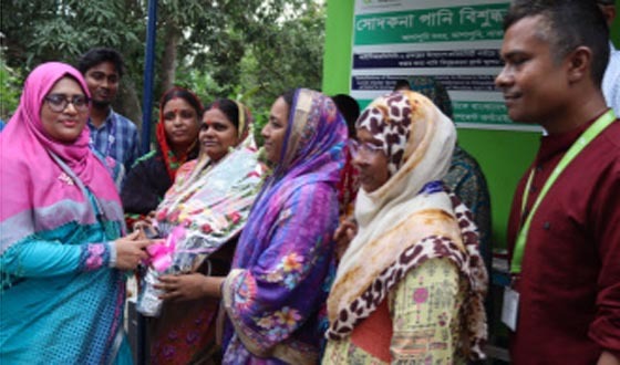 ইএসডিও'র মাঠ পর্যায়ের কার্যক্রম পরিদর্শনে জেলা প্রশাসক