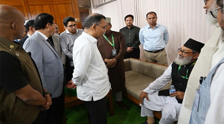 অসুস্থ জামায়াত এমপির খোঁজ নিলেন প্রধানমন্ত্রী, সংসদে মানবিকতার দৃষ্টান্ত