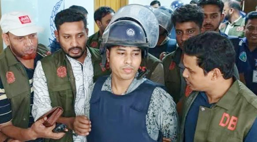 শীর্ষ সন্ত্রাসী ডেভিড ইমন ১০ দিনের রিমান্ডে