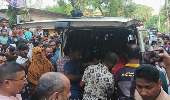 লক্ষ্ণীপুরে কাভারভ্যানের চাপায় প্রাণ গেল সপ্তম শ্রেণির ছাত্র নিহাদের