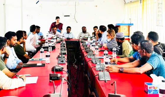 বরিশালে বিদেশ ফেরত কর্মীদের কর্মসংস্থান নিয়ে কর্মশালা