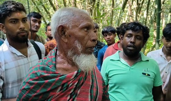 মেহেরপুর সীমান্তে পতাকা বৈঠকে তিনজনকেই ছেড়ে দিয়েছে