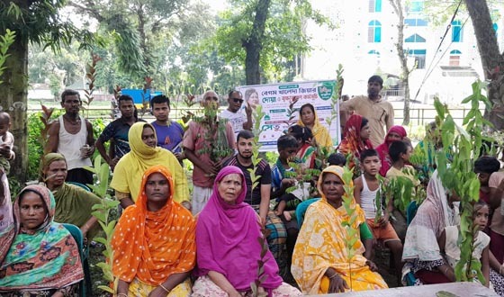 'সেতুর' আয়োজনে খালেদা জিয়ার জন্মদিনে লালমনিরহাটে দোয়া