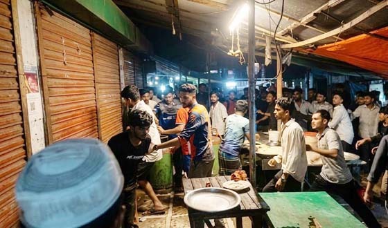 প্রেমের প্রস্তাব প্রত্যাখান, ববিতে রাতভর সংঘর্ষে আহত ২০