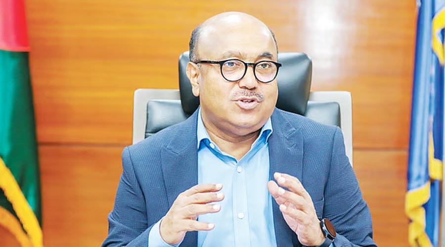 পদত্যাগ করছেন পিএসসির চেয়ারম্যান মোবাশ্বের মোনেম