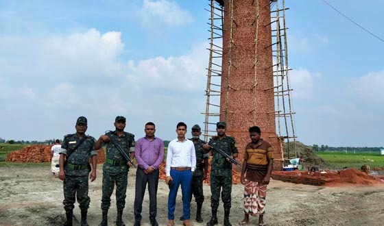 সাপাহারে কৃষিজমিতে অবৈধ ইটভাটা স্থাপন, জরিমানা
