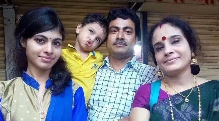 রংপুরে তালাবদ্ধ বাসা থেকে একই পরিবারের ৪ জনের মরদেহ, আটক ৩