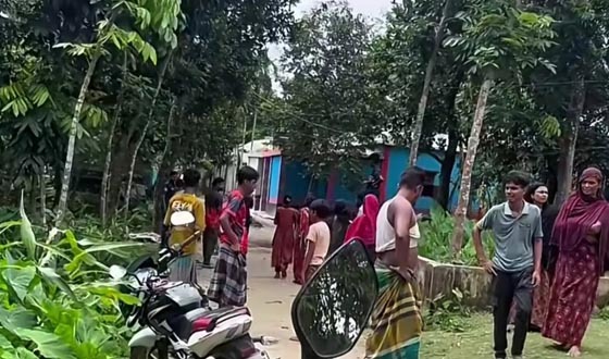 গফরগাঁওয়ে অচেতন, নগদ ১২ লাখ টাকা ও স্বর্ণালংকার লুট