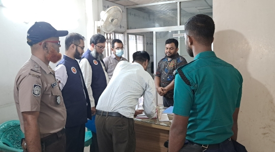 রাজশাহীতে পানি ও কেক’ উৎপাদনকারী দুই প্রতিষ্ঠানকে জরিমানা