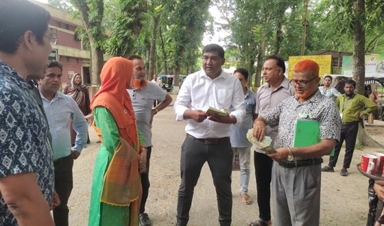 দেলদুয়ারে ৩ প্রতিষ্ঠানে জরিমানা, ক্লিনিক সিলগালা