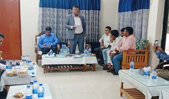 চিনি শিল্পসহ সকল উৎপাদনমুখী কারখানা চালু রাখতে সরকার বদ্ধ পরিকর