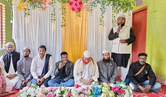 ভূঞাপুর মাদরাসায় ছবক প্রদান অনুষ্ঠান