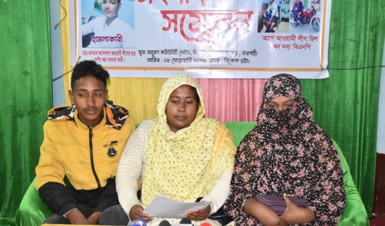 ভদ্রায় লোহার রড-হাতুড়ি নিয়ে তাণ্ডব প্রতিবাদে সংবাদ সম্মেলন