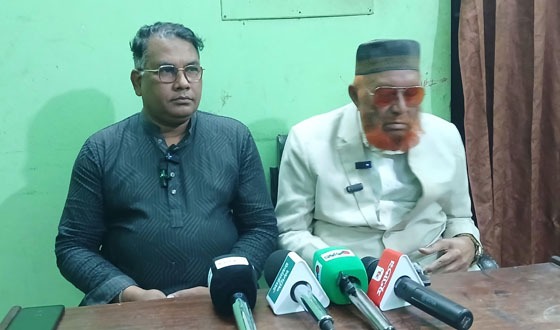 পাবনা-৩ আসনে ভোটারদের হুমকি দেওয়ার অভিযোগ স্বতন্ত্র প্রার্থীর