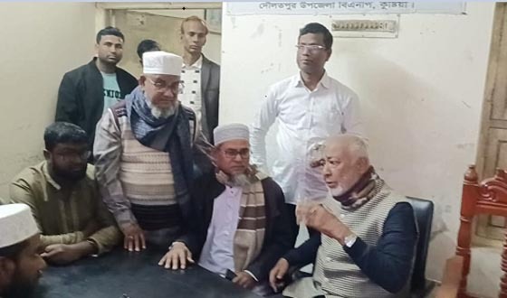 উপাধ্যাক্ষ বেলাল উদ্দিন এমপি বাচ্চু মোল্লাকে শুভেচ্ছা জানান