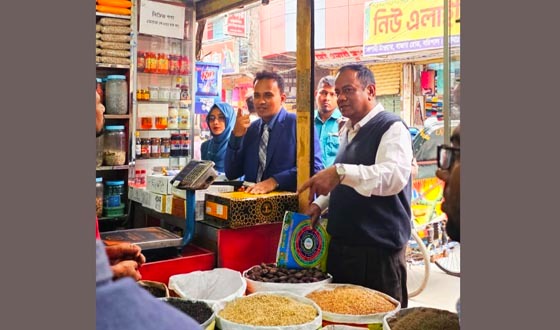 রমজানে দ্রব্যমূল্য স্থিতিশীল রাখতে বরিশালে মোবাইল কোর্ট