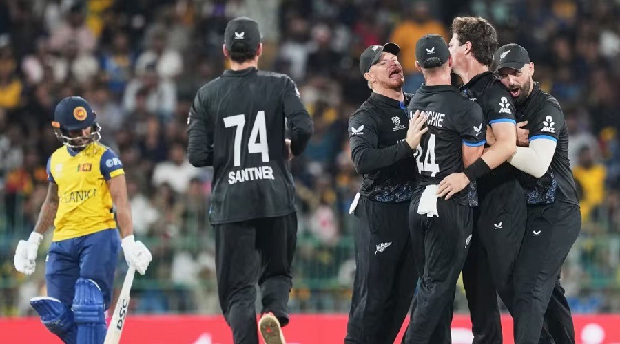 লঙ্কানদের বিদায় করে সেমির পথে কিউইরা