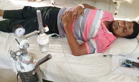 ধামইরহাটে মসজিদের গেট নির্মানে বাধা, সেনাবাহিনীর সার্জেন্ট আহত