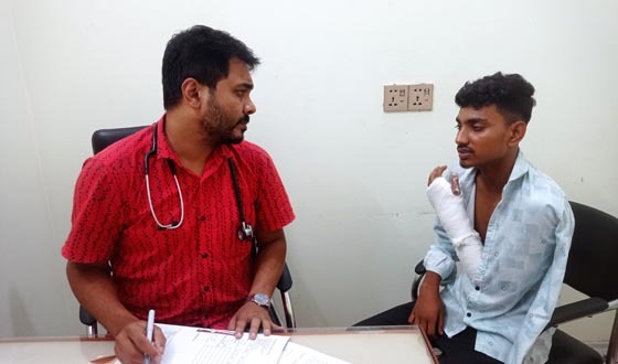 গরীব রোগীদের আস্থা ও ভরসার নাম ডা. অশোক