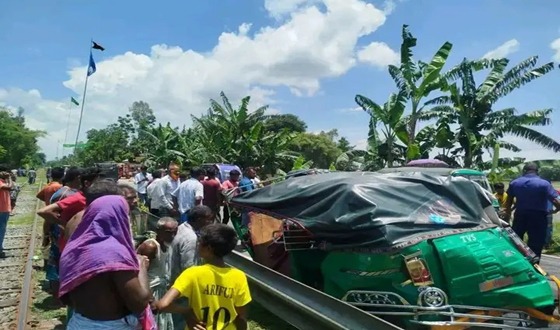 কুড়িগ্রামে সিএনজি-ট্রাক সংঘর্ষে নিহত ১, আহত ৪