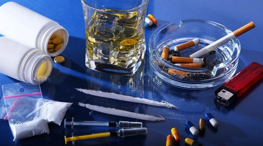 দেশে বিচিত্র সব মাদক নীরবে ছড়িয়ে পড়েছে