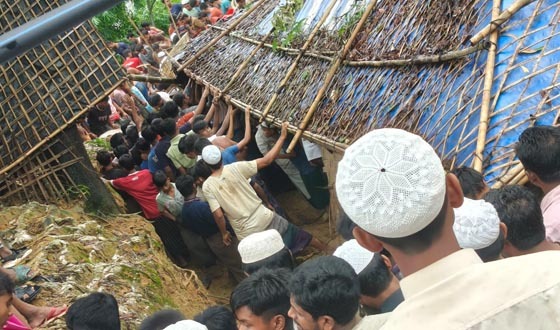 রোহিঙ্গা ক্যাম্পে পাহাড় ধসে নিহতের সংখ্যা বেড়ে ৮