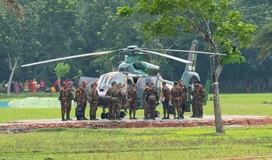 কালীগঞ্জে সেনাপ্রধানের গ্রীষ্মকালীন মহড়া পরিদর্শন