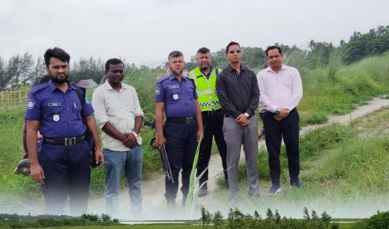লৌহজংয়ে অবৈধ বালু গদির বিরুদ্ধে মোবাইল কোর্ট