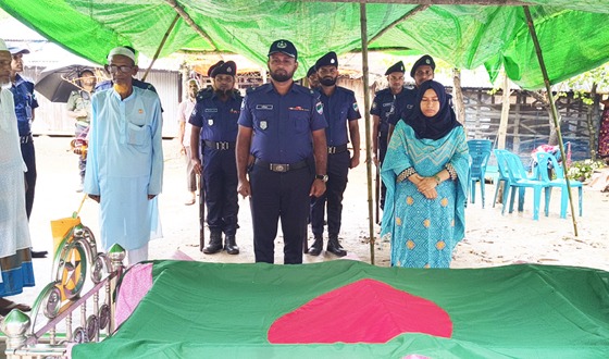 বীর মুক্তিযোদ্ধা শাহাজাহান শেখকে রাষ্ট্রীয় মর্যাদায় শেষ শ্রদ্ধা