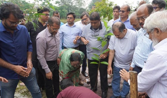 রাজনীতি কেবল ক্ষমতা উপভোগের মাধ্যম নয় : তথ্যমন্ত্রী