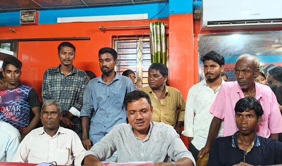 সাপাহারে আদিবাসী পরিষদের উপজেলা কমিটি গঠন নিয়ে বিতর্ক