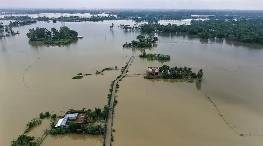 বন্যায় ভাসছে চট্টগ্রাম: ৫০ জনের মৃত্যু, ৮০ হাজার বসতবাড়ি ক্ষতিগ্রস্ত