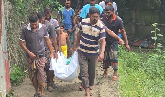 ফেসবুকে পরিচয়ে বিয়ের দুই বছর পর গৃহবধূর ঝুলন্ত মরদেহ উদ্ধার