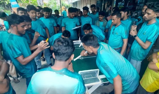 রাজশাহীতে আকিজের ব্যতিক্রমী ফুটবল টুর্নামেন্ট